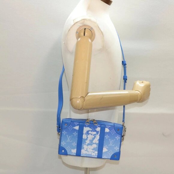 LOUIS VUITTON Monogram Clouds Soft Trunk Wallet Shoulder Bag M45432 Auth 47398S - Picture 3 of 16